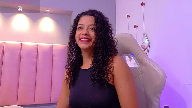 CamilaLevy online show from 11.24.25