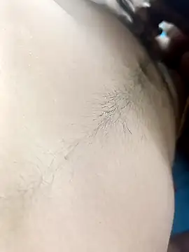 Money000000 online show from 10.05.25