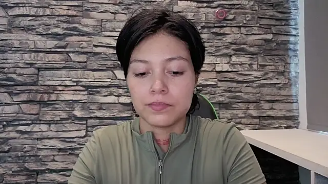 Snapshot of Qadeshoficial chatting on 06.22.26 Qadeshoficial online show from 06.22.26