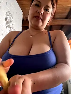 Cami Moon1 online show from 11.25.25