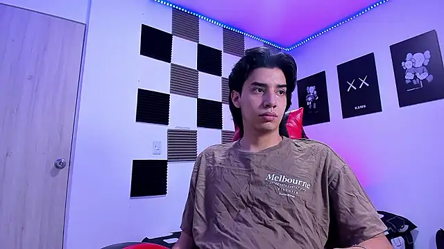 Snapshot of jeycobb chatting on 02.12.26 jeycobb online show from 02.12.26