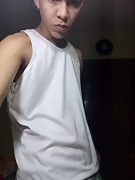 Snapshot of Mrdante23 chatting on 10.23.25 Mrdante23 online show from 10.23.25