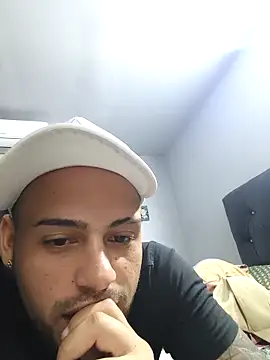 Snapshot of Thiffany-Brandon chatting on 10.07.25 Thiffany-Brandon online show from 10.07.25