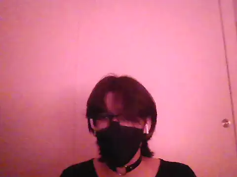 Sunny Pebble online show from 10.17.25