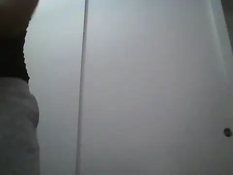 Sunny Pebble online show from 11.08.25