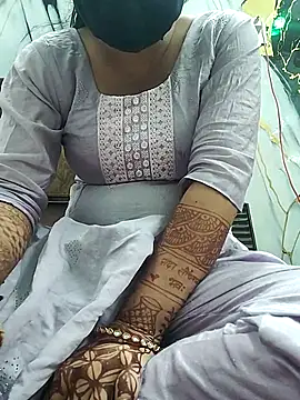 Snapshot of Nisha_sonu_couple chatting on 10.12.25 Nisha sonu couple online show from 10.12.25