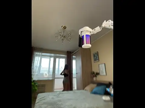 Snapshot of Bally_Bay chatting on 11.28.25 Bally Bay online show from 11.28.25