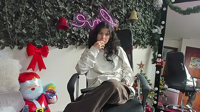 Samanta Ortiz online show from 12.05.25