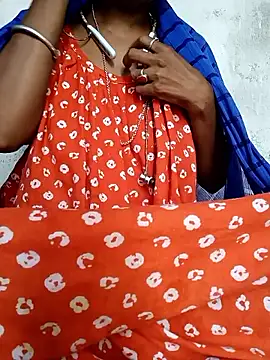 Hotty-romi3 online show from 10.16.25