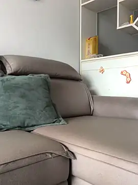 Mile-m online show from 11.09.25