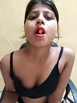 Saniya Doll online show from 06.19.26