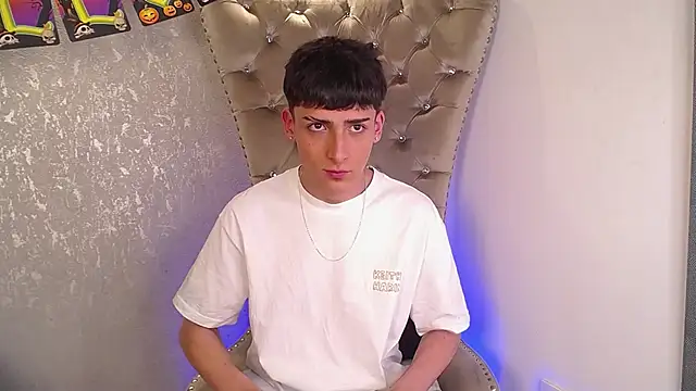 MateoMitchell online show from 10.17.25