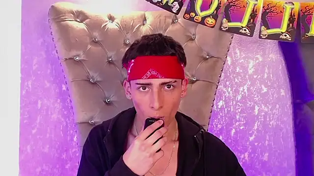 MateoMitchell online show from 10.19.25