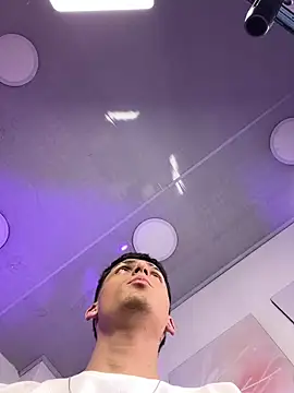 Snapshot of MateoMitchell chatting on 02.06.26 MateoMitchell online show from 02.06.26