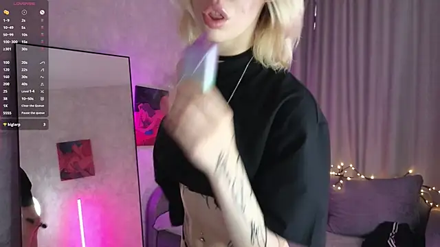 Alice L0 online show from 10.13.25