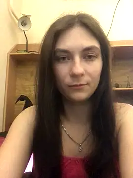 Snapshot of Twolatte1520 chatting on 11.12.25 Twolatte1520 online show from 11.12.25