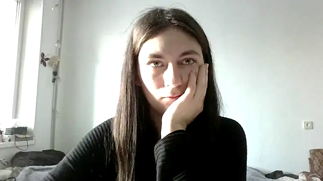 Snapshot of Twolatte1520 chatting on 11.25.25 Twolatte1520 online show from 11.25.25