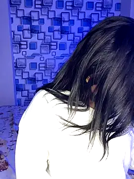 Snapshot of Dark_Chocoxxx chatting on 10.24.25 Dark Chocoxxx online show from 10.24.25