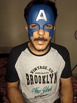 Snapshot of Dark_Chocoxxx chatting on 10.30.25 Dark Chocoxxx online show from 10.30.25