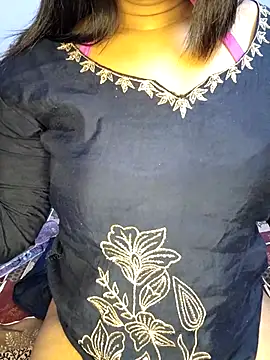 Snapshot of Dark_Chocoxxx chatting on 11.26.25 Dark Chocoxxx online show from 11.26.25