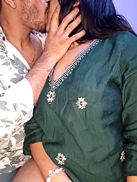 Snapshot of Dark_Chocoxxx chatting on 11.29.25 Dark Chocoxxx online show from 11.29.25