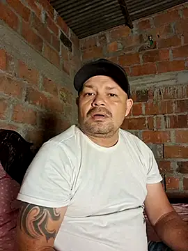 Snapshot of lady_and_charly chatting on 12.05.25 lady and charly online show from 12.05.25