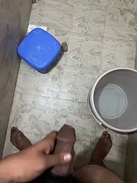 Snapshot of kartik_12098 chatting on 10.03.25 kartik 12098 online show from 10.03.25