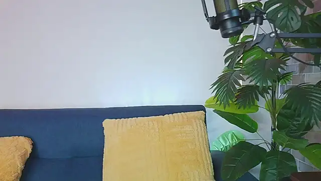luna valen online show from 05.28.26