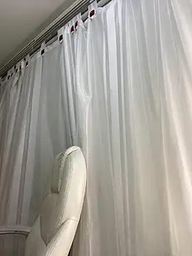 Rose monroee online show from 03.14.26