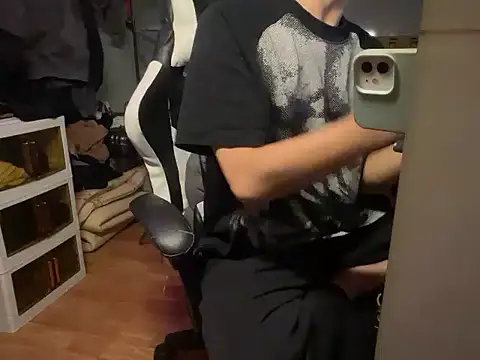 Wuza-H online show from 12.02.25