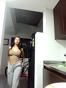 Snapshot of Jade-66 chatting on 10.07.25 Jade-66 online show from 10.07.25