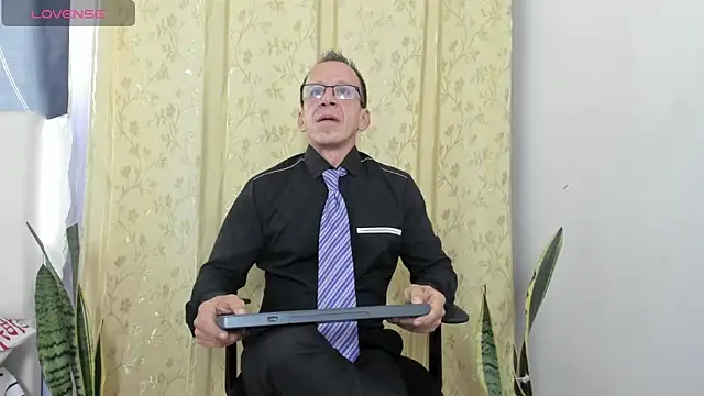  axelking  online show from 05.26.26