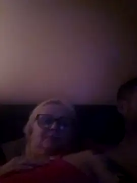 NieMaJazdyBezGwiazdy7883 online show from 11.04.25