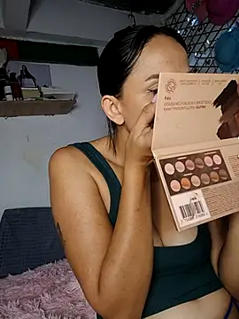 sexy butterfly 1 online show from 10.28.25