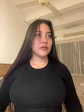 Nhefertary online show from 03.23.26