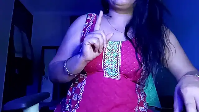 horny milf couple online show from 04.29.26