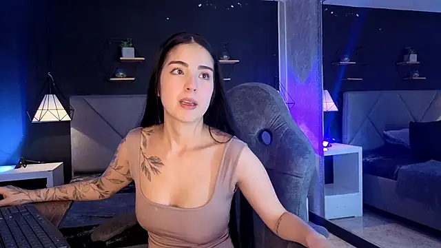 Snapshot of giapearl25 chatting on 11.20.25 giapearl25 online show from 11.20.25