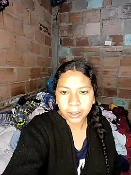 Agatha milk24 online show from 10.14.25