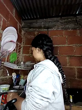 Agatha milk24 online show from 10.29.25