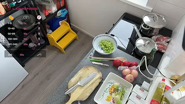 Snapshot of JXPower chatting on 10.08.25 JXPower online show from 10.08.25