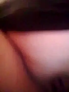 Snapshot of LusiyaGold5 chatting on 10.24.25 LusiyaGold5 online show from 10.24.25