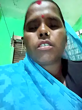 Snapshot of Janvi_tv chatting on 10.29.25 Janvi tv online show from 10.29.25