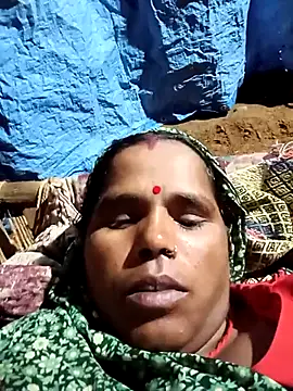 Snapshot of Janvi_tv chatting on 11.01.25 Janvi tv online show from 11.01.25