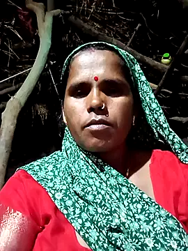 Snapshot of Janvi_tv chatting on 11.02.25 Janvi tv online show from 11.02.25