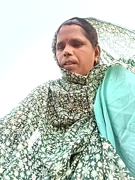 Snapshot of Janvi_tv chatting on 11.10.25 Janvi tv online show from 11.10.25