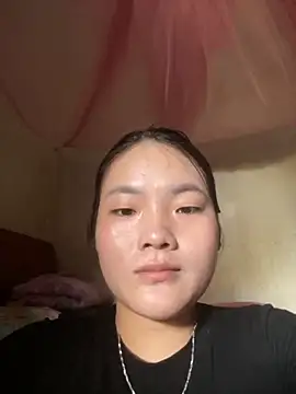 Beautiful-light22 online show from 10.17.25