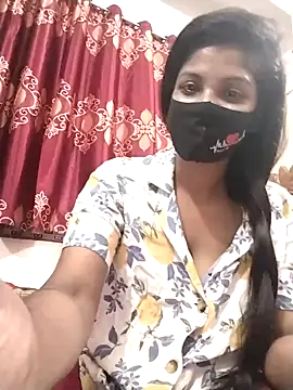 Queen-Any online show from 10.30.25