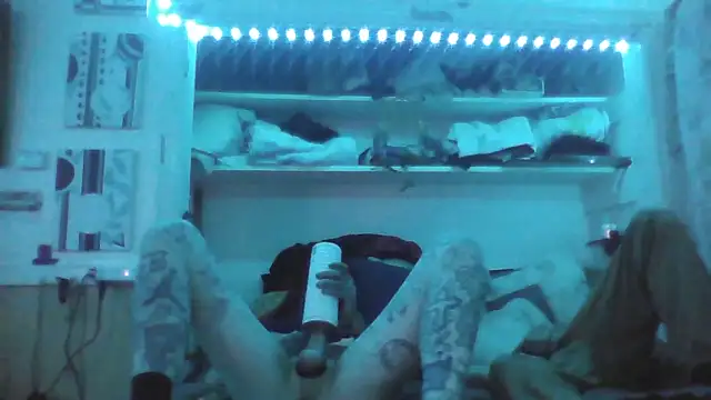 SWAGGDaddy93 online show from 04.08.26