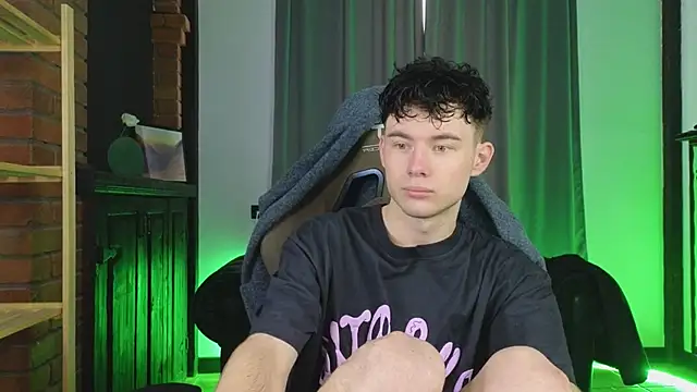 Cute Mike online show from 02.22.26