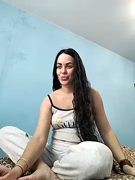 Snapshot of Stefaniyaxq chatting on 11.05.25 Stefaniyaxq online show from 11.05.25